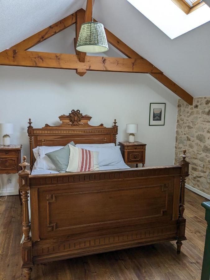 3 Self-Contained Gites With Pool And Games Room Saint-Georges-de-Noisné 외부 사진